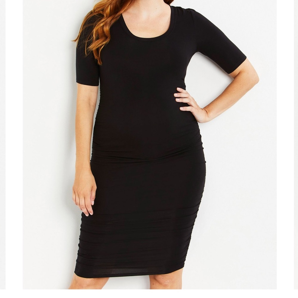 NWT! Black side ruched jersey knit dress
